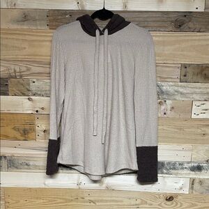 7th Ray size Large Cream and Brown Hooded Soft Waffle Knit Top